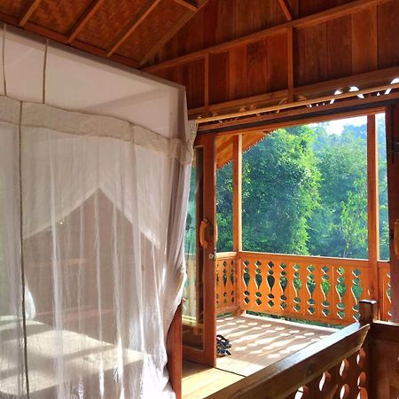 Rambai Tree Jungle Lodges Bukit Lawang Exteriör bild