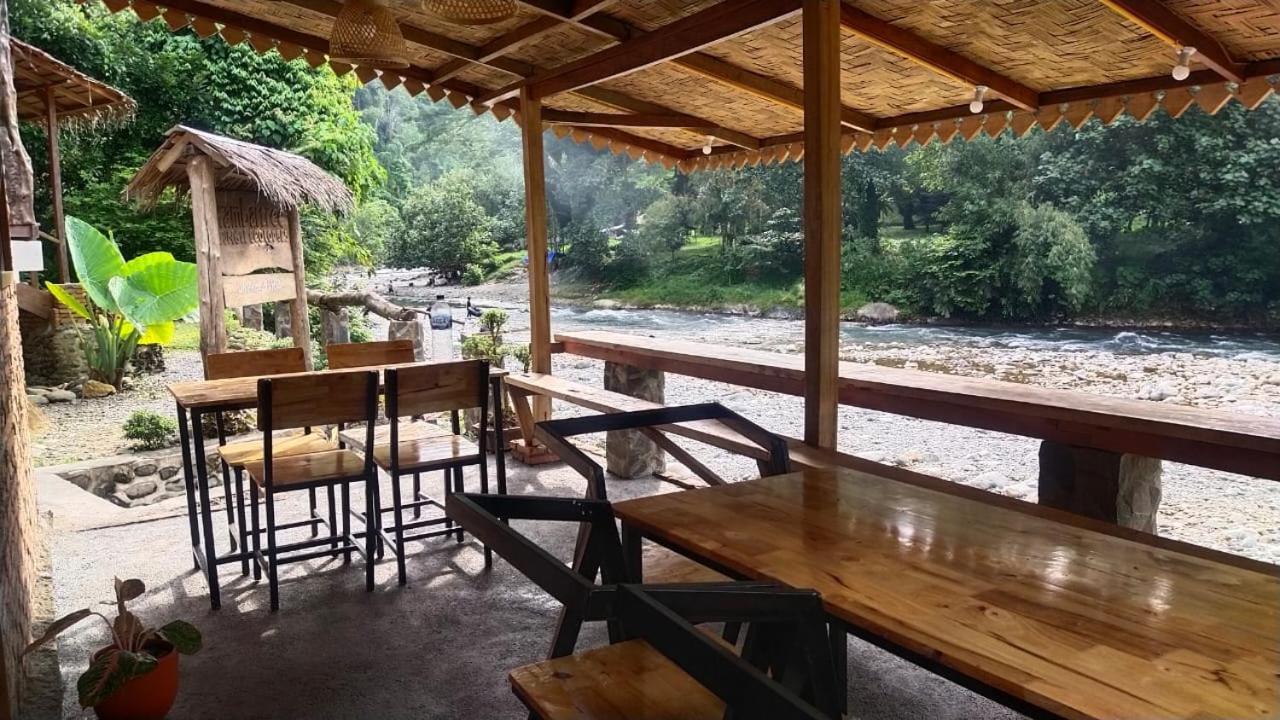 Rambai Tree Jungle Lodges Bukit Lawang Exteriör bild