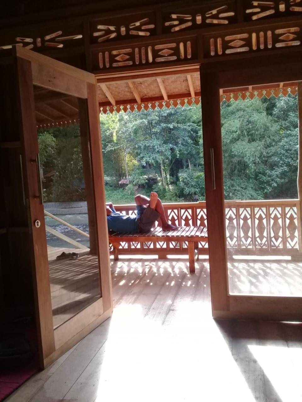 Rambai Tree Jungle Lodges Bukit Lawang Exteriör bild