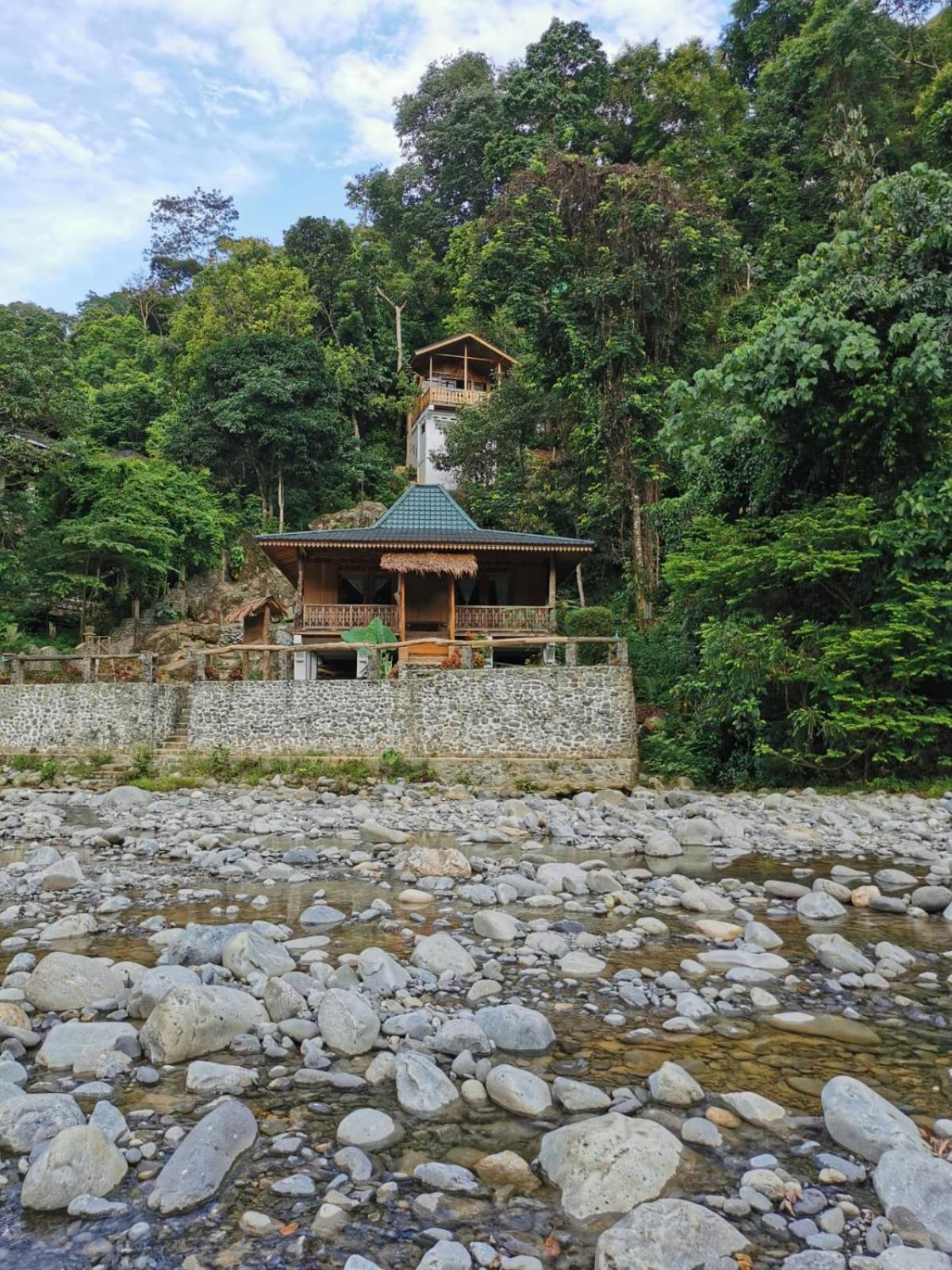 Rambai Tree Jungle Lodges Bukit Lawang Exteriör bild